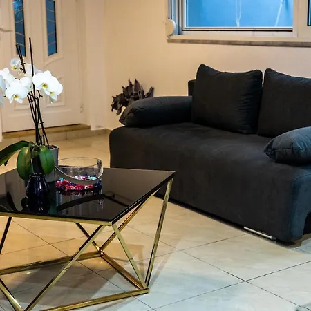 חאניה Black Suites מראה חיצוני תמונה